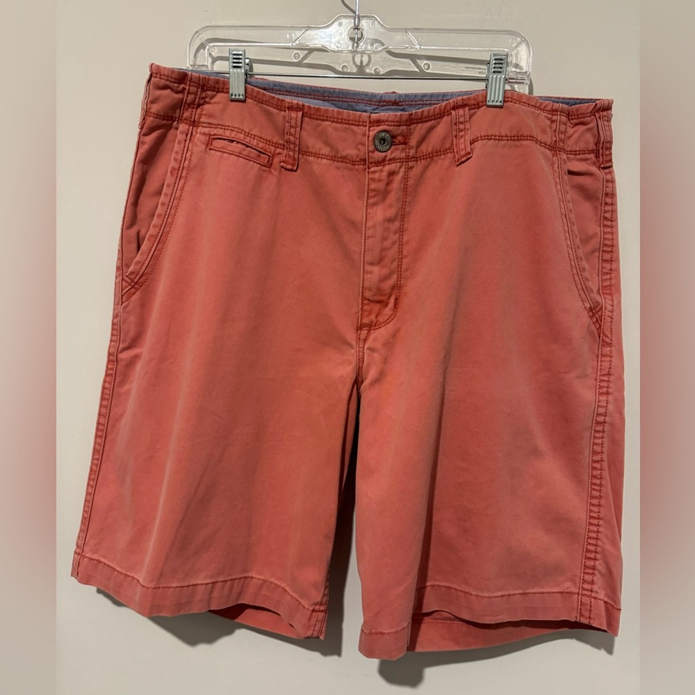 Lee Men's Flat Front Coral Shorts